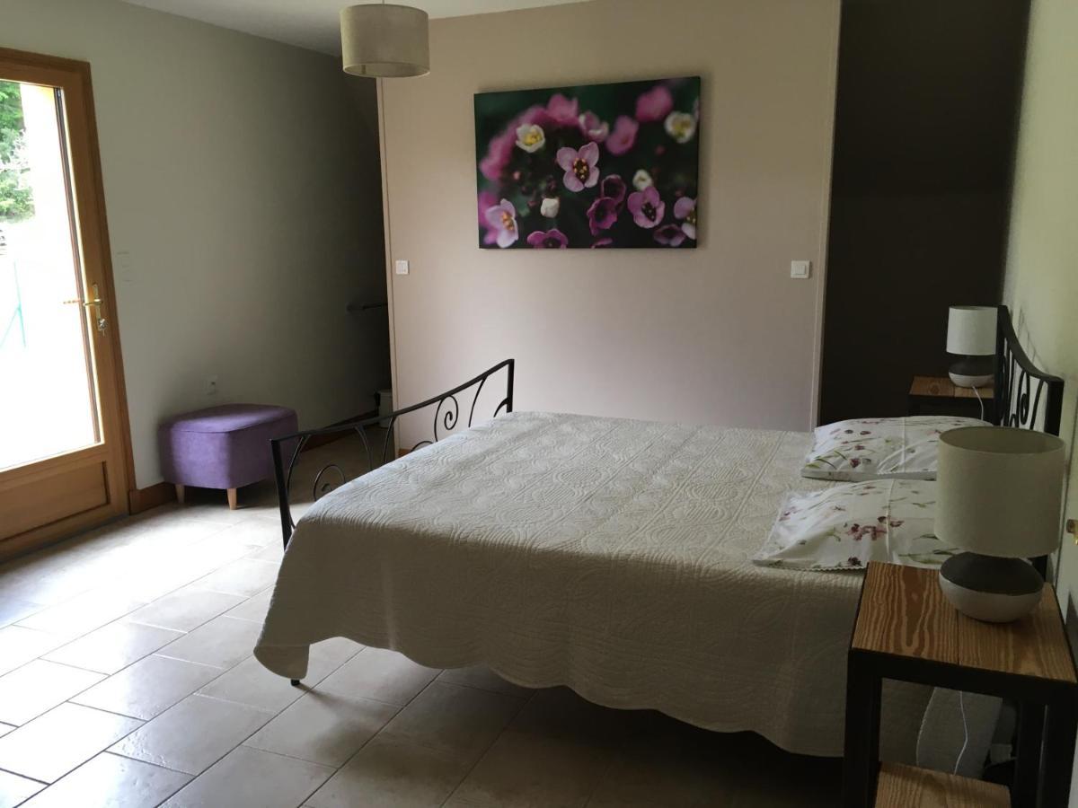 Chez Bernadette Et Victor Panzió Vitrac  Kültér fotó