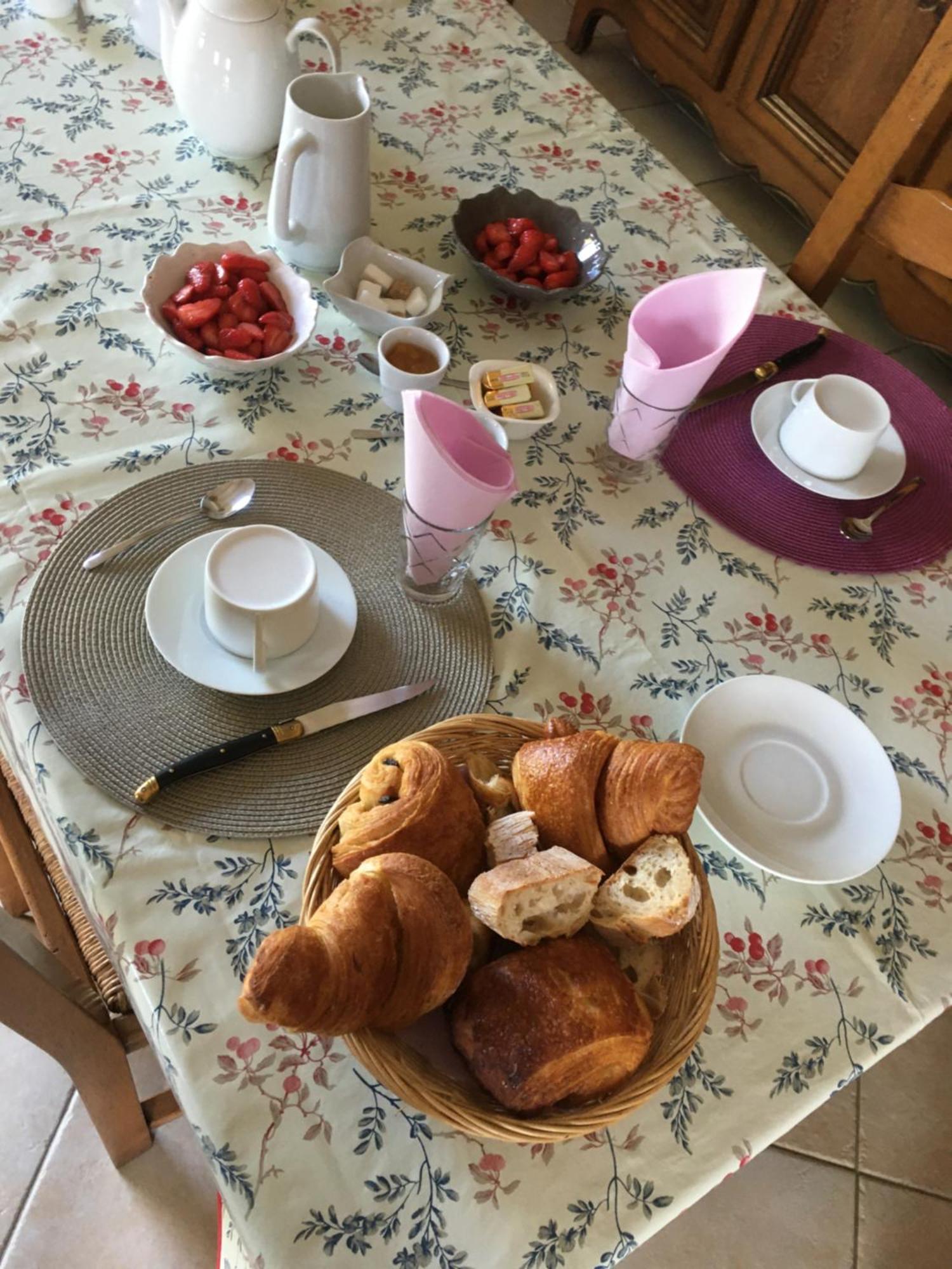 Chez Bernadette Et Victor Panzió Vitrac  Kültér fotó